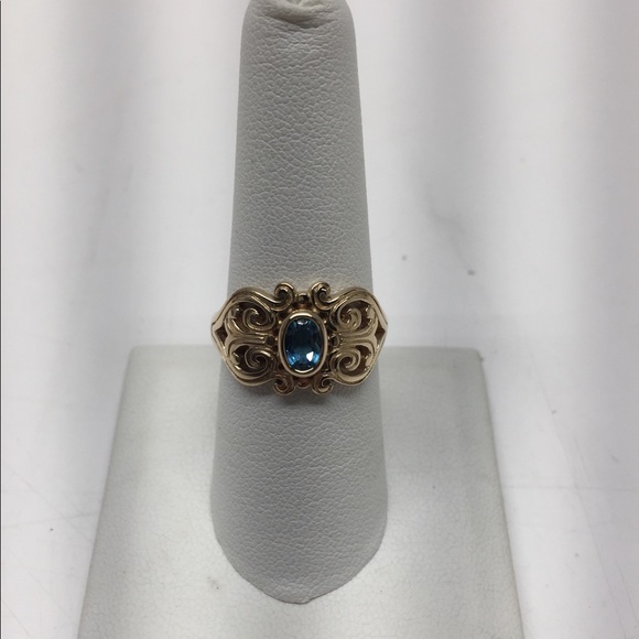 James Avery Jewelry - James Avery 14K gold Spanish Lace ring w/ Topaz
